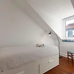 Appartement Amidst The Rooftops Of Lissabon